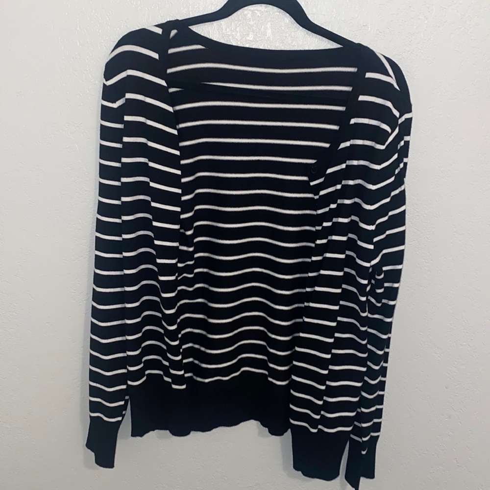 Women’s cardigan